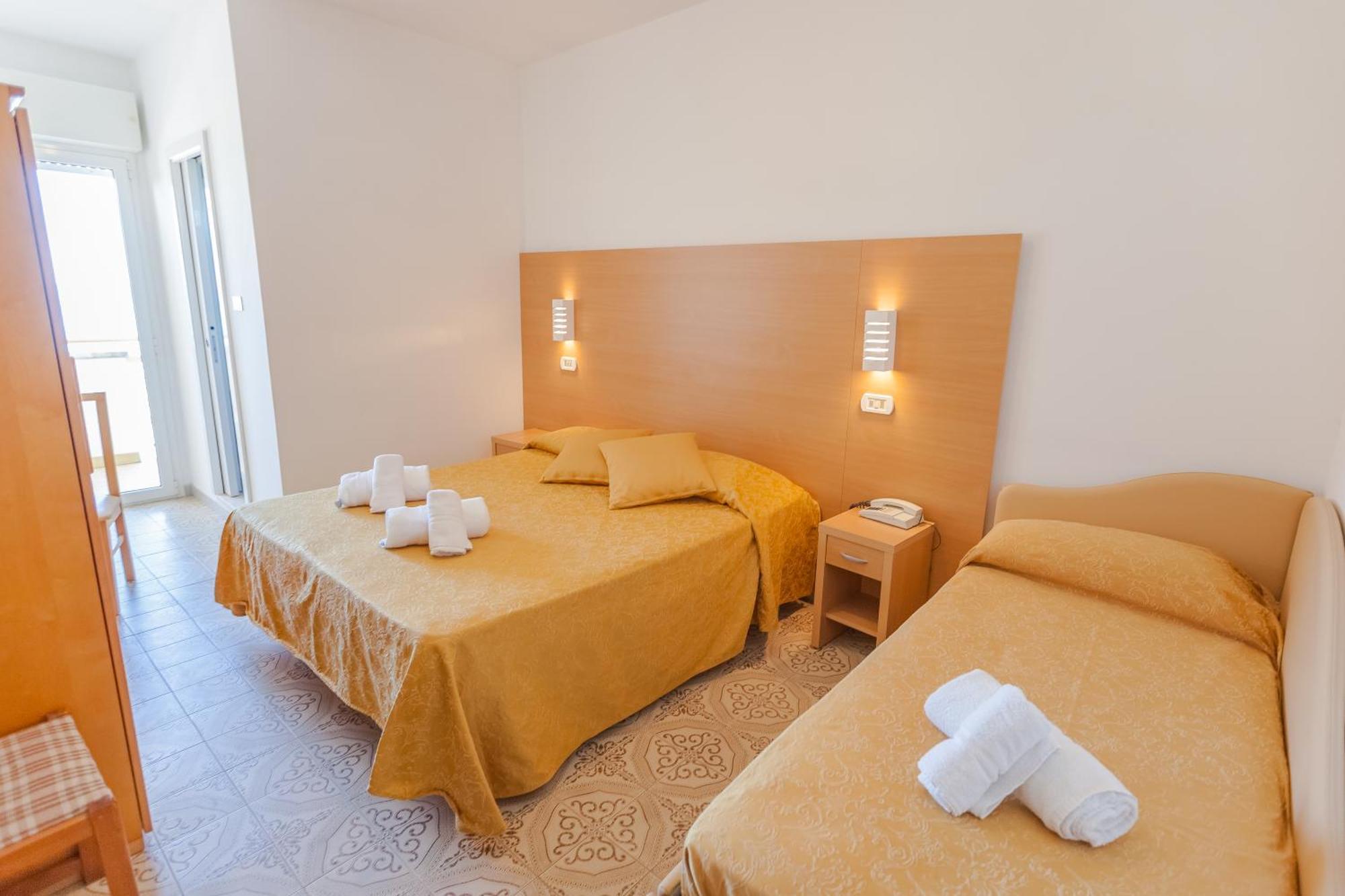 Hotel Patrizia Riccione Esterno foto