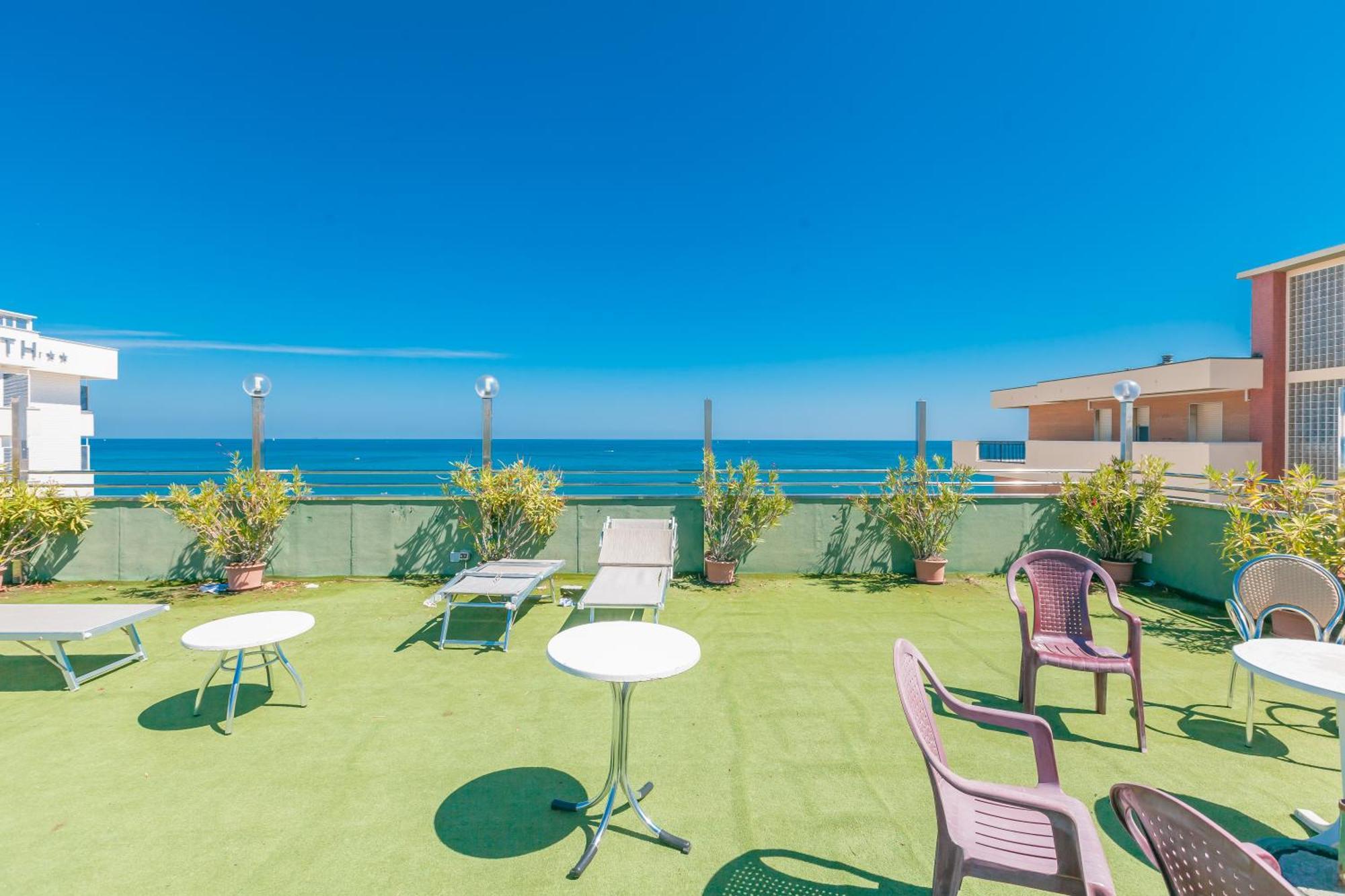 Hotel Patrizia Riccione Esterno foto