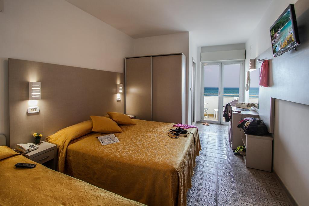 Hotel Patrizia Riccione Esterno foto